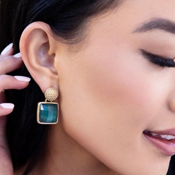 Plunder Design Emily Earrings - Picture 1 of 3